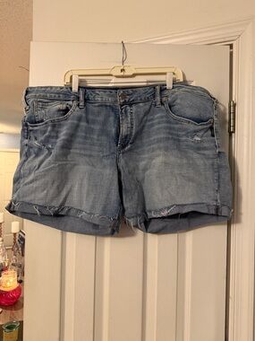 Silver Jeans Light Blue Distressed Denim Shorts